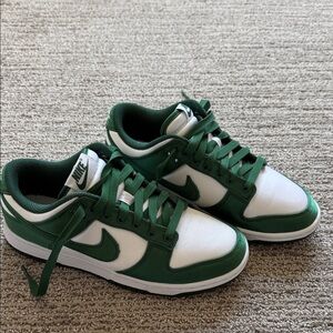 Nike Green and White Women's Sneakers